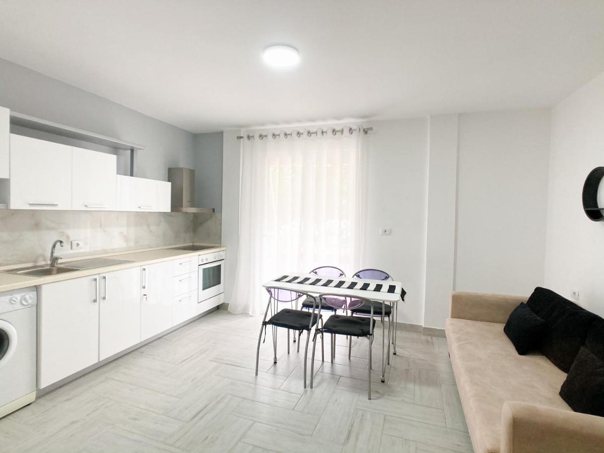 Promo Price September - Home By The Sea 1 Min From The Beach Golem  Eksteriør billede