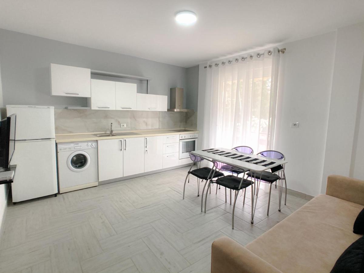 Promo Price September - Home By The Sea 1 Min From The Beach Golem  Eksteriør billede