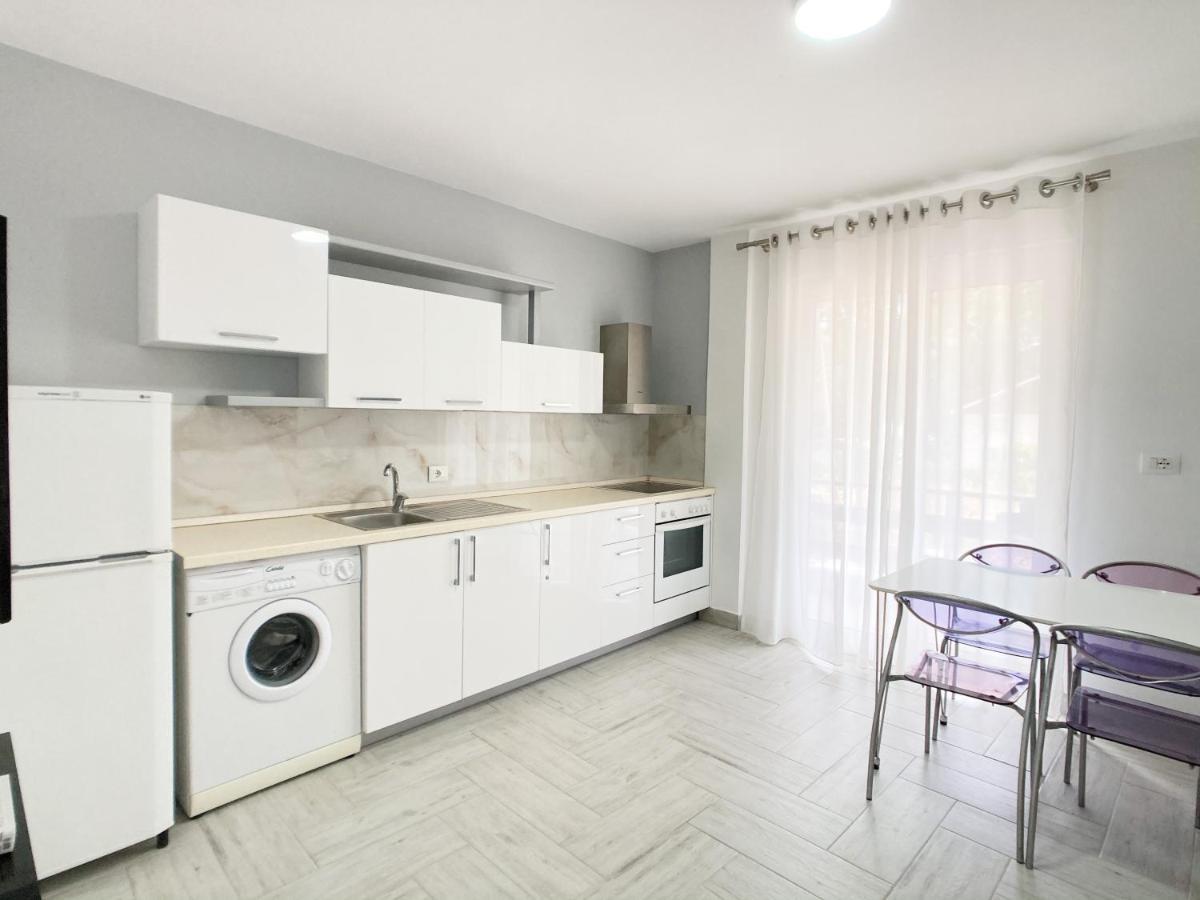 Promo Price September - Home By The Sea 1 Min From The Beach Golem  Eksteriør billede