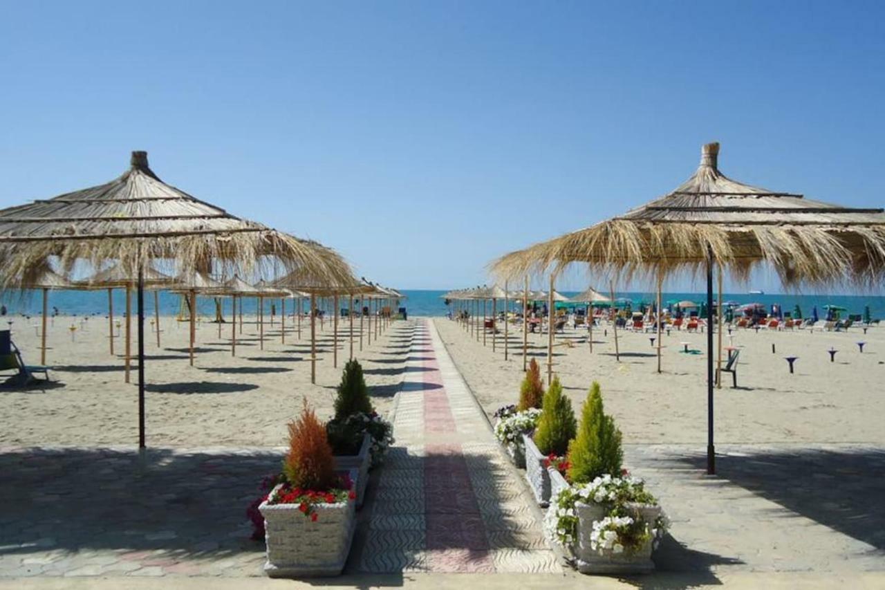 Promo Price September - Home By The Sea 1 Min From The Beach Golem  Eksteriør billede